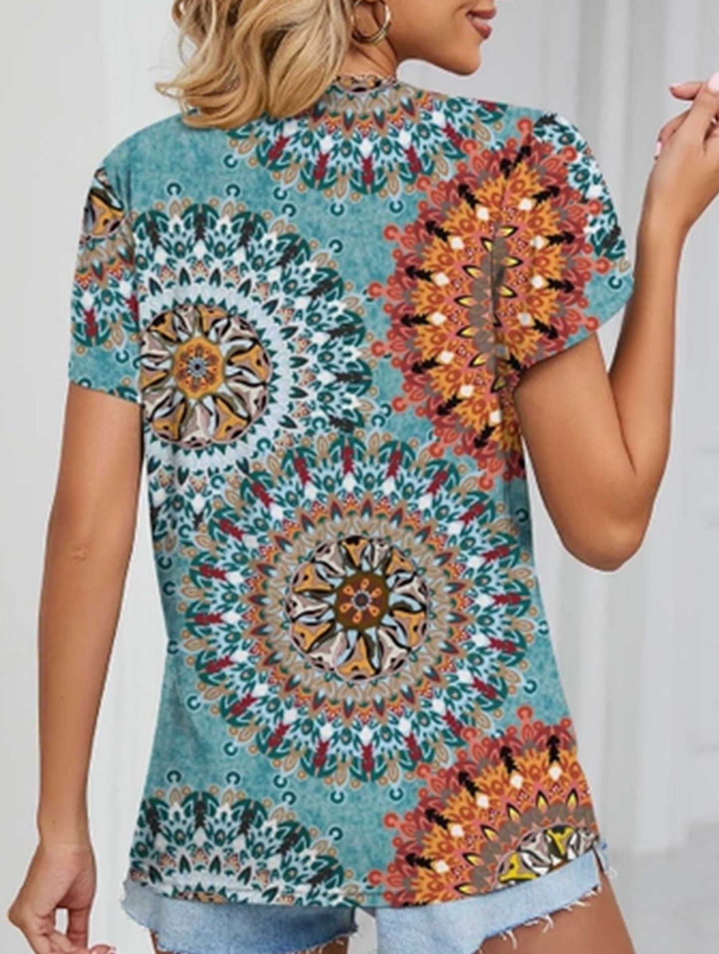 V-neck printed petal-sleeve loose pullover shirt