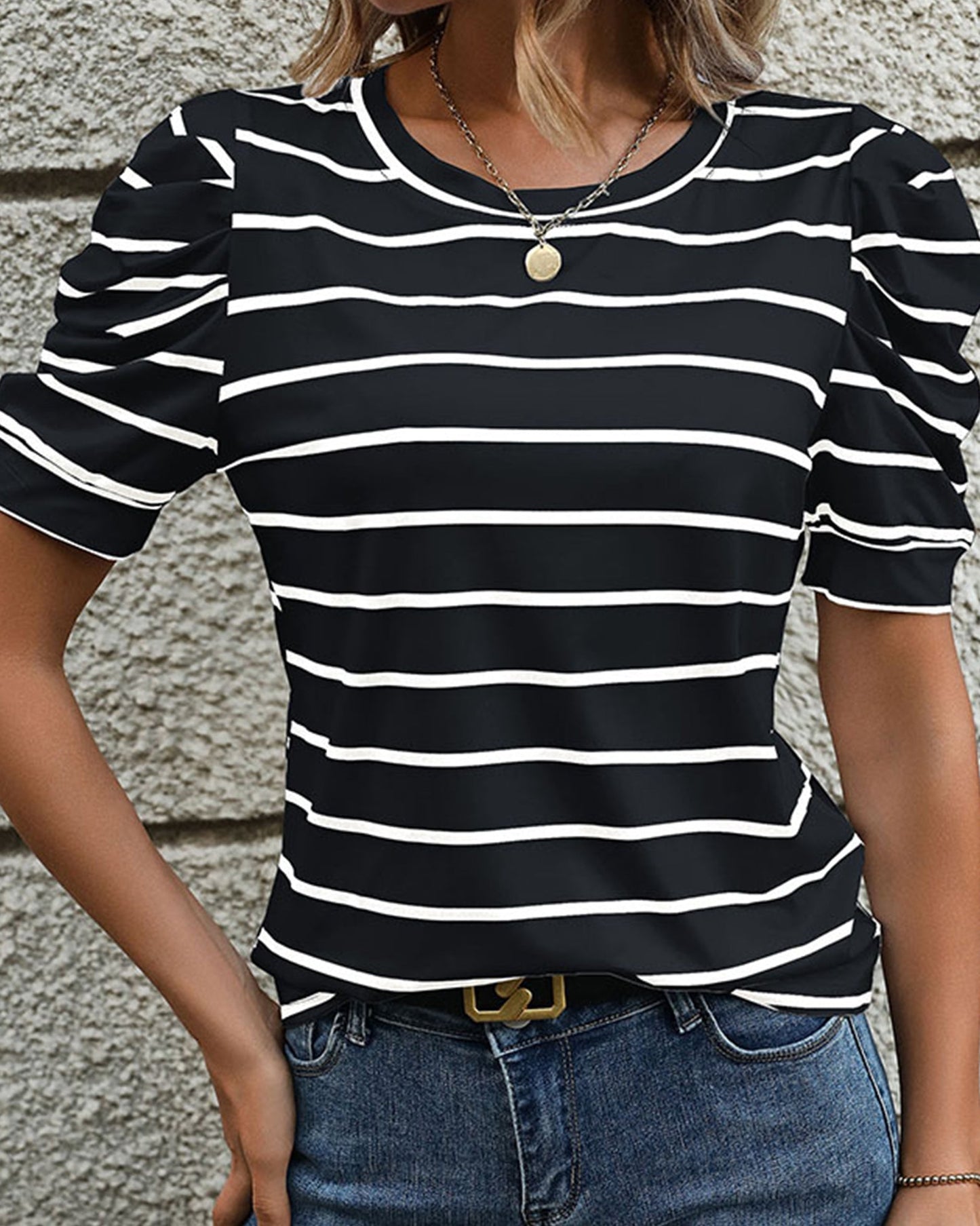 CASUAL LAMB LEG SLEEVE STRIPED CREWNECK T-SHIRT