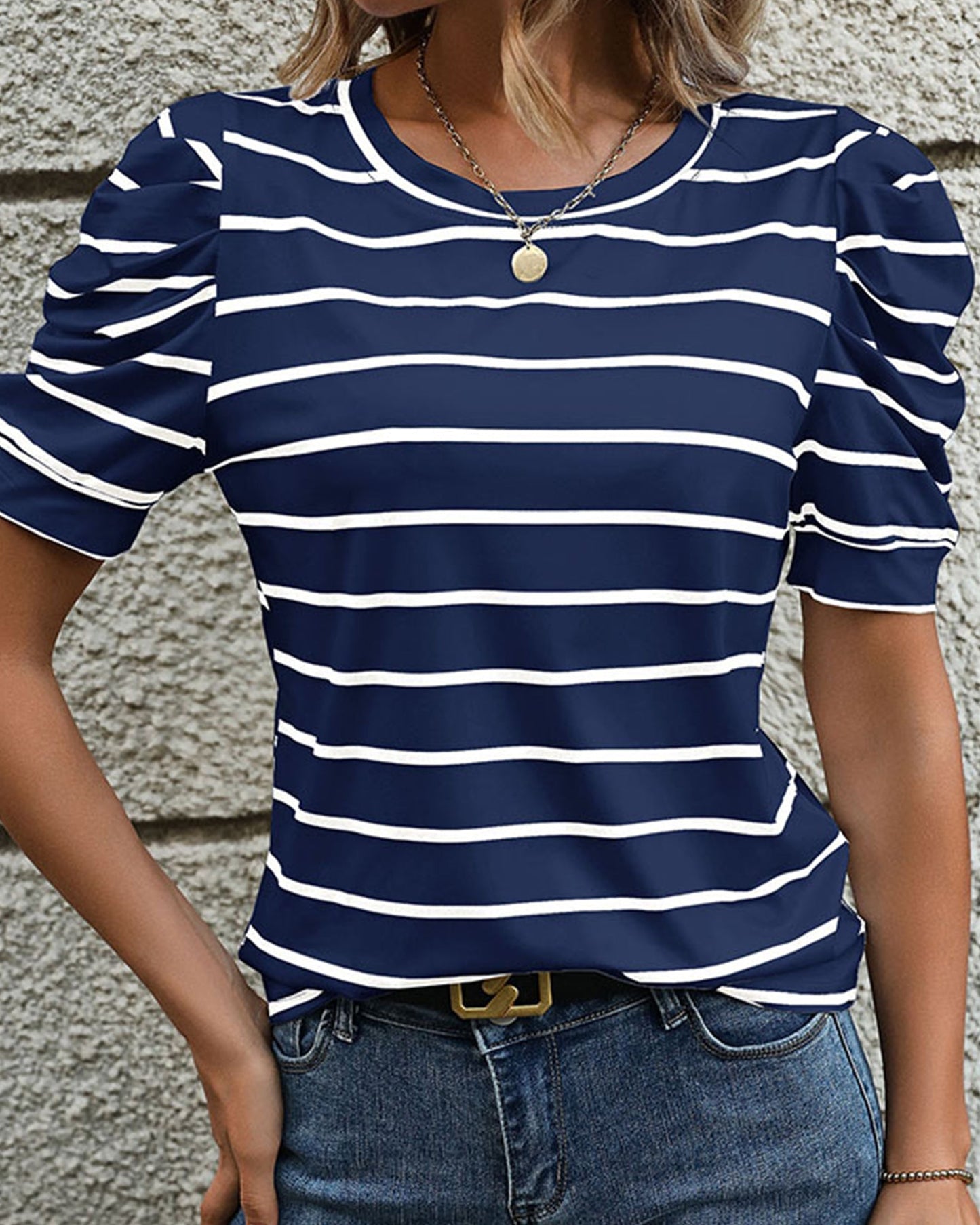 CASUAL LAMB LEG SLEEVE STRIPED CREWNECK T-SHIRT