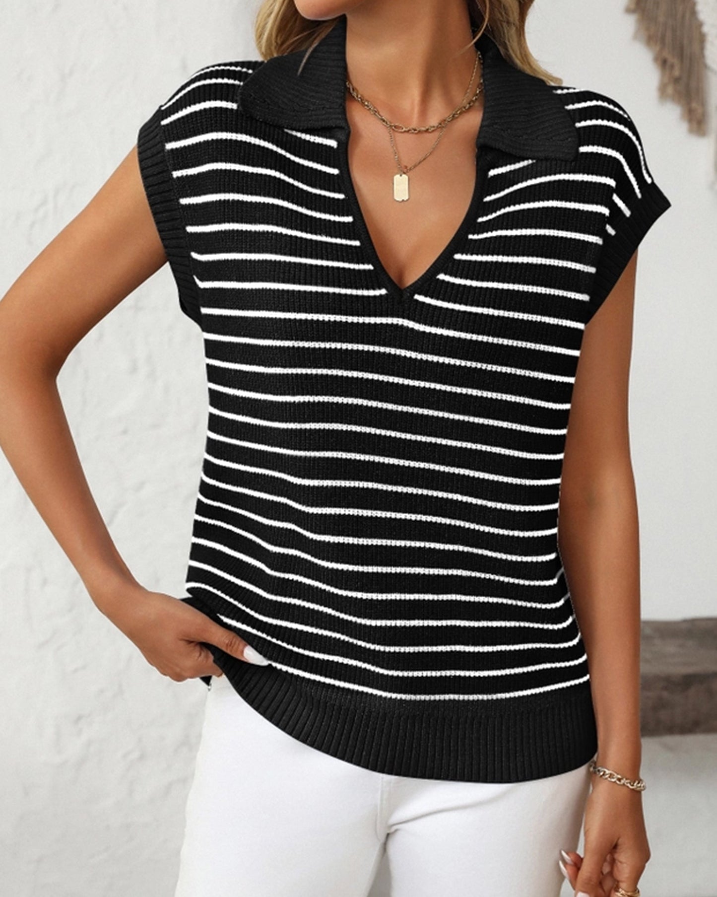 V-Neck Casual Striped Lapel Knitted Sweater ??Comfortable Blend for Everyday Wear