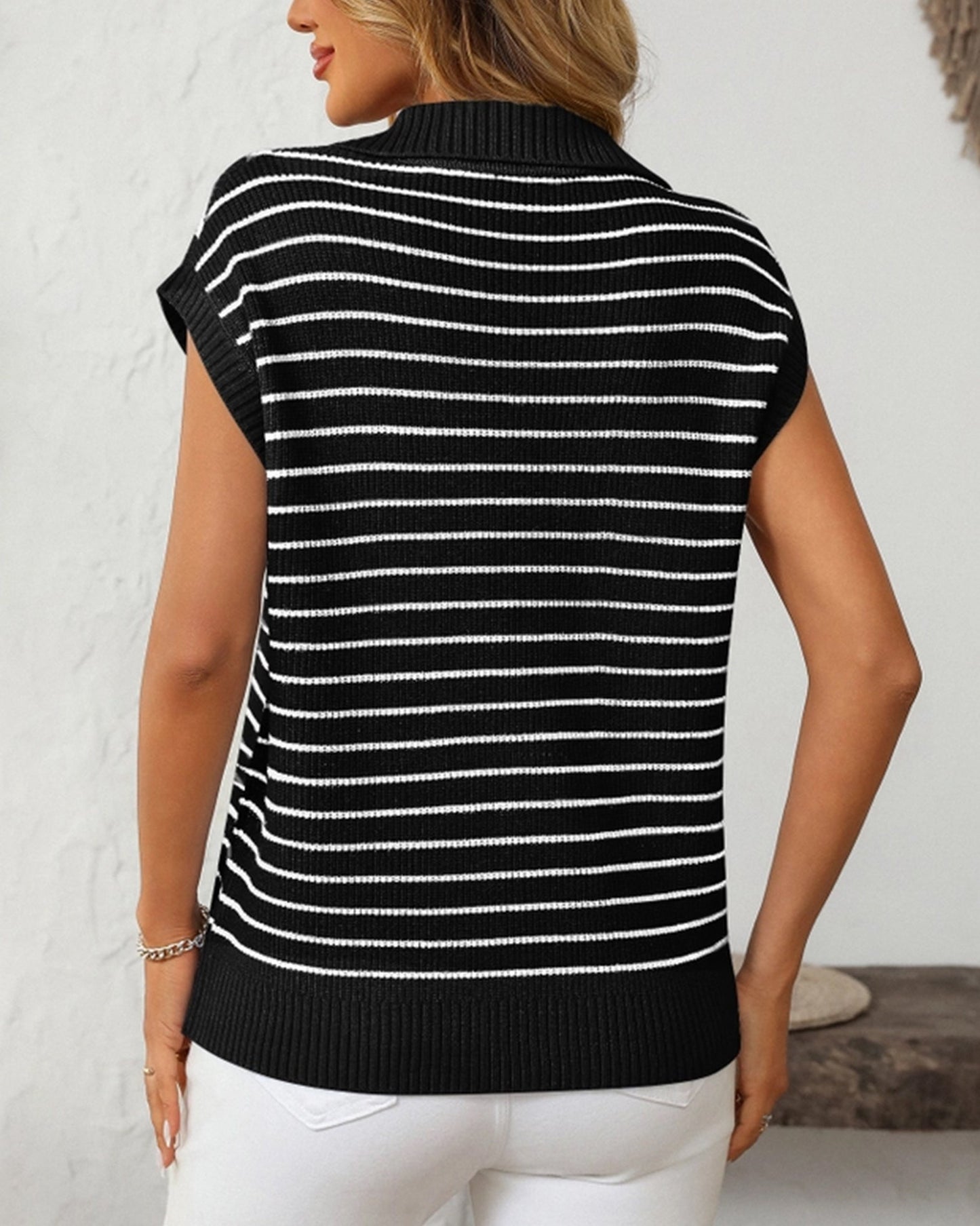 V-Neck Casual Striped Lapel Knitted Sweater ??Comfortable Blend for Everyday Wear