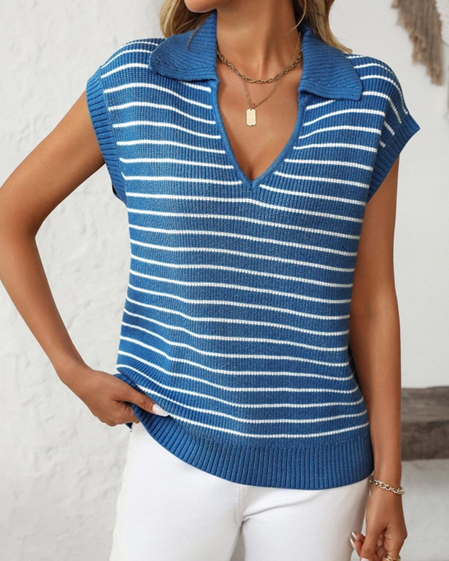 V-Neck Casual Striped Lapel Knitted Sweater ??Comfortable Blend for Everyday Wear