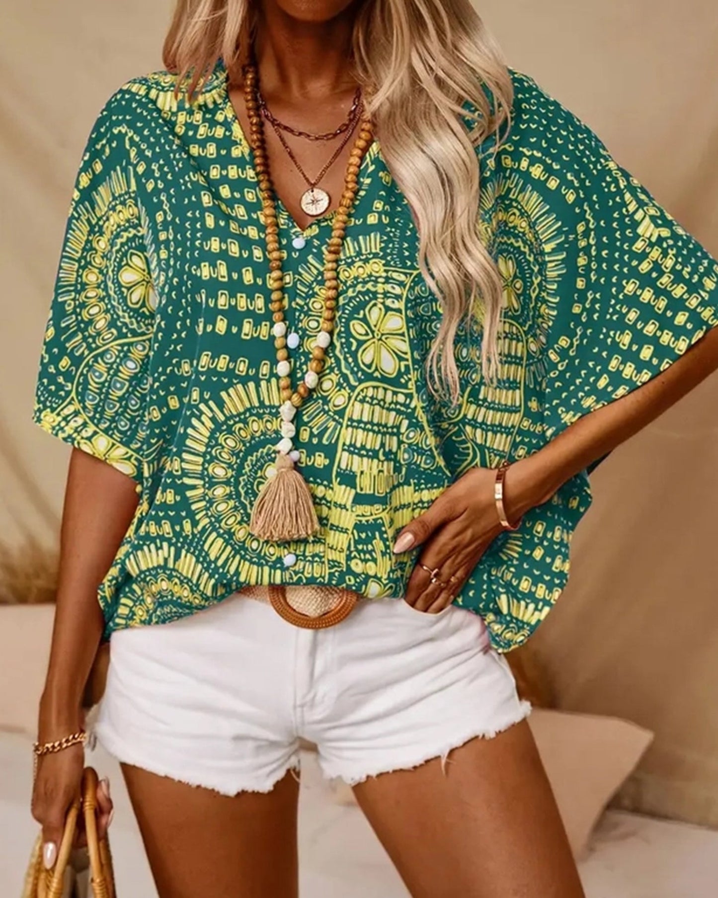 V-Neck Printed Resort-Style Bat-Sleeved Top ??Breezy & Chic Summer Essential