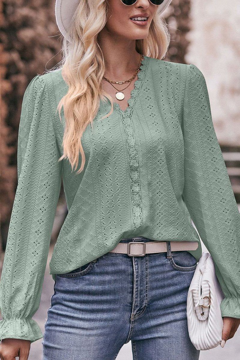 WOMEN LACE TRIM V NECK FLARED SLEEVE BLOUSE