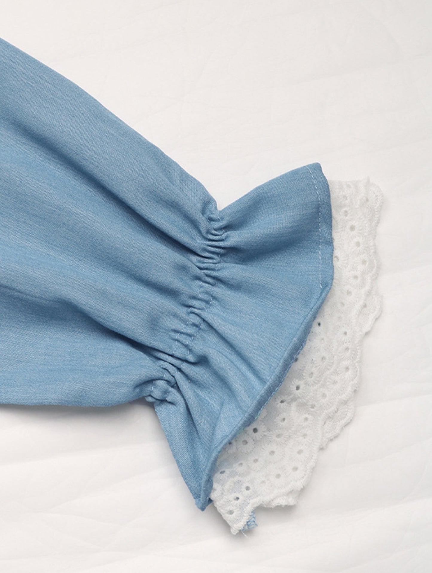 Commuting long-sleeved lace cardigan top