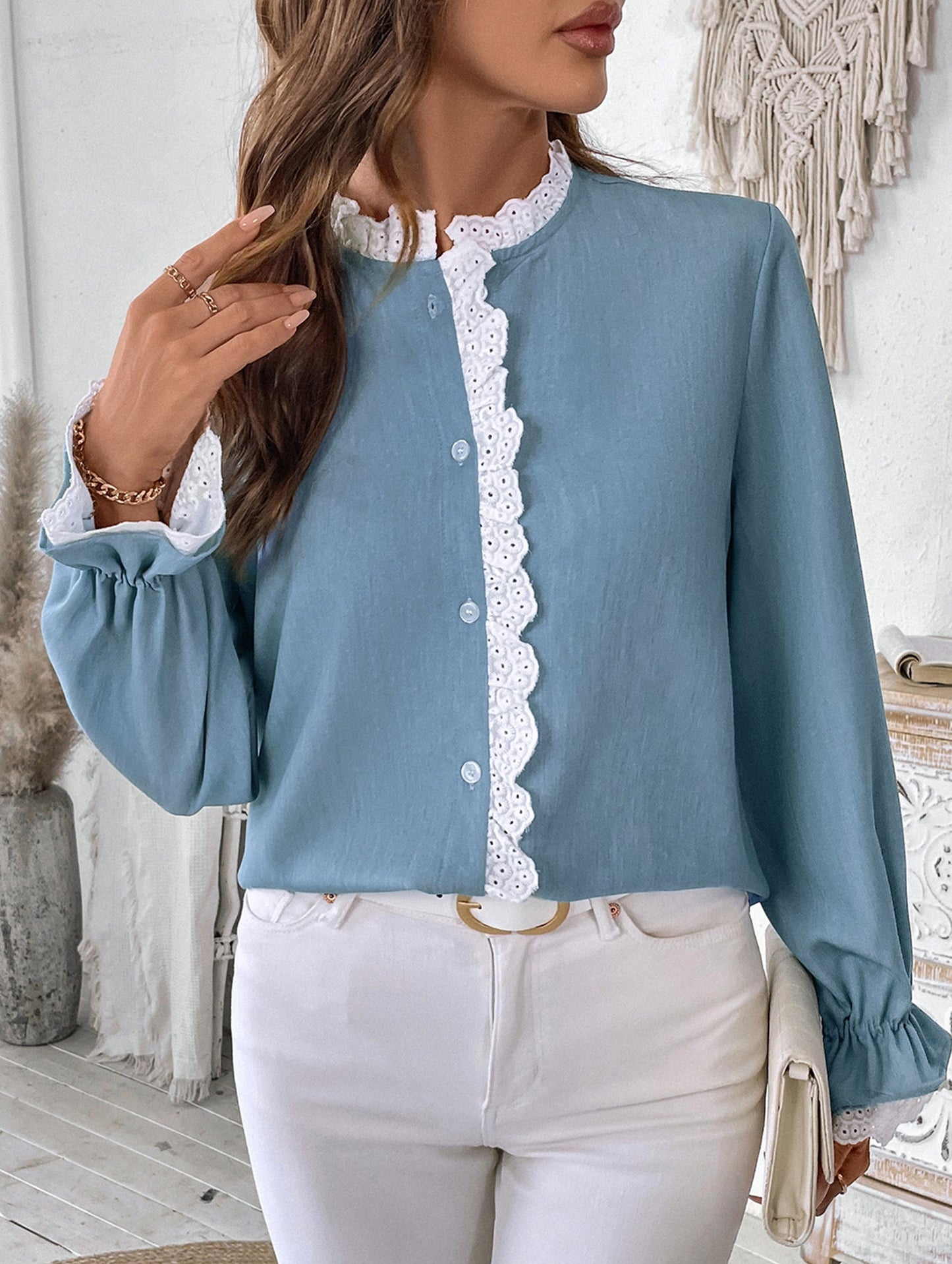 Commuting long-sleeved lace cardigan top