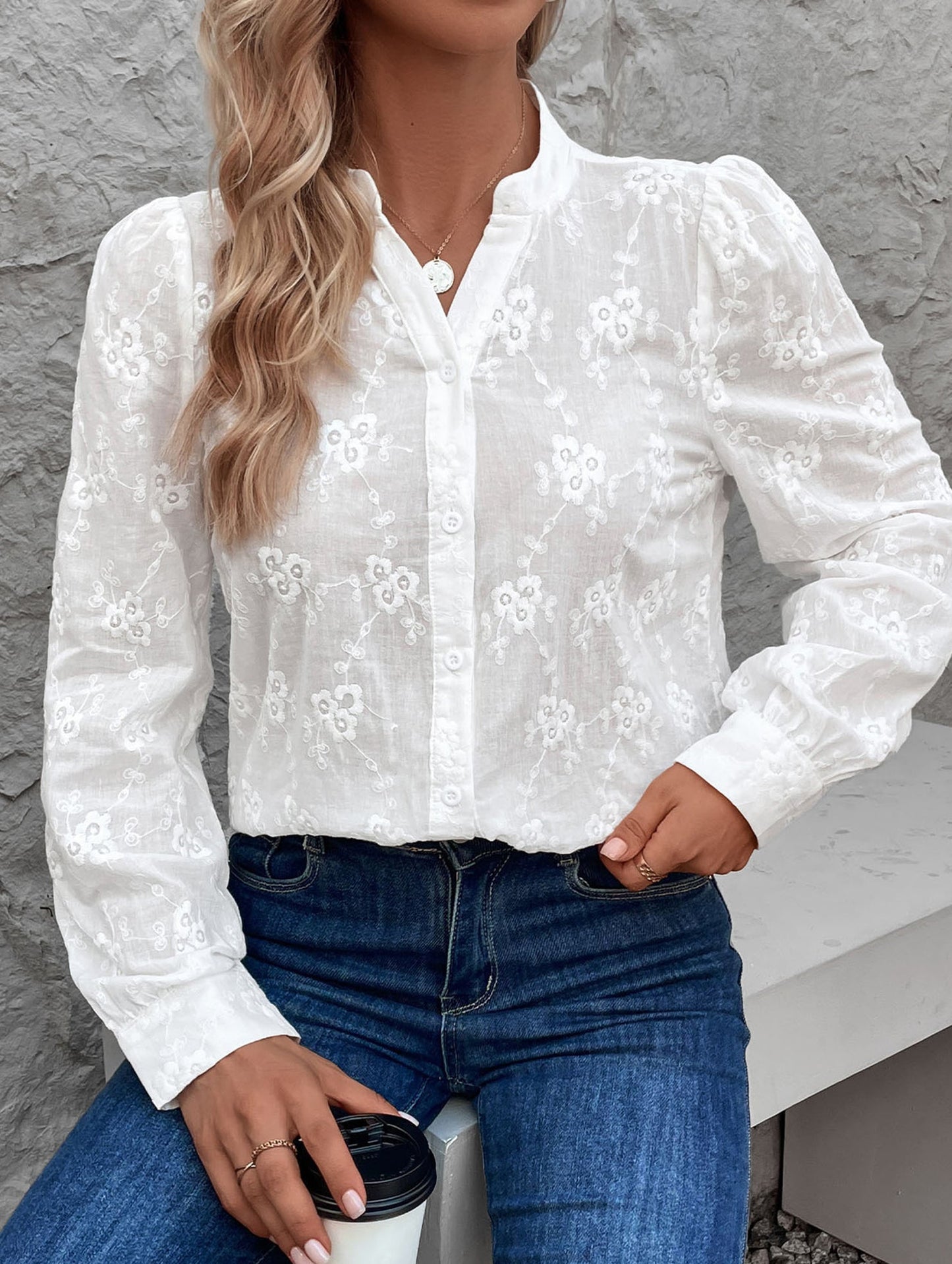 Lace embroidery blouse