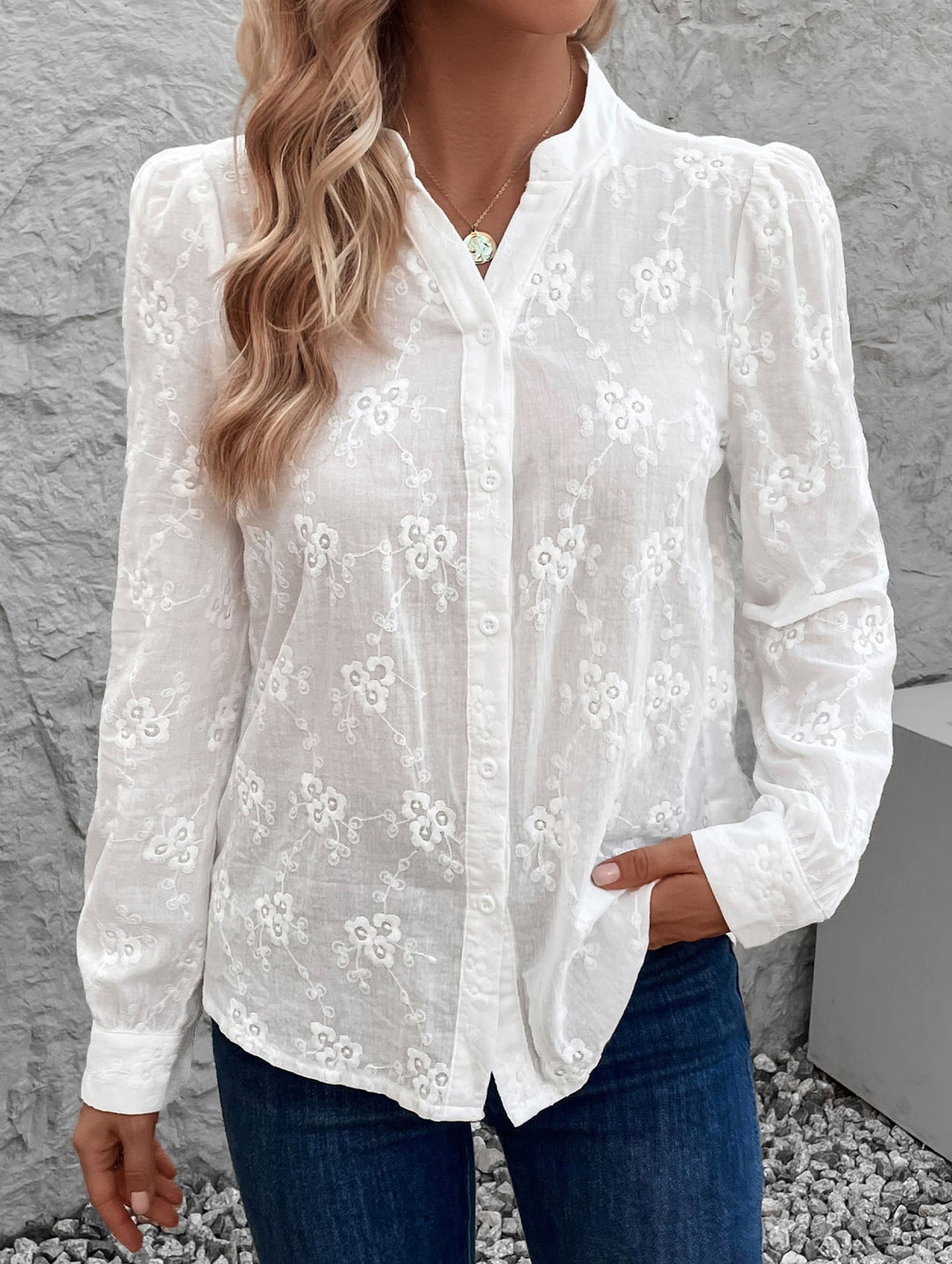 Lace embroidery blouse