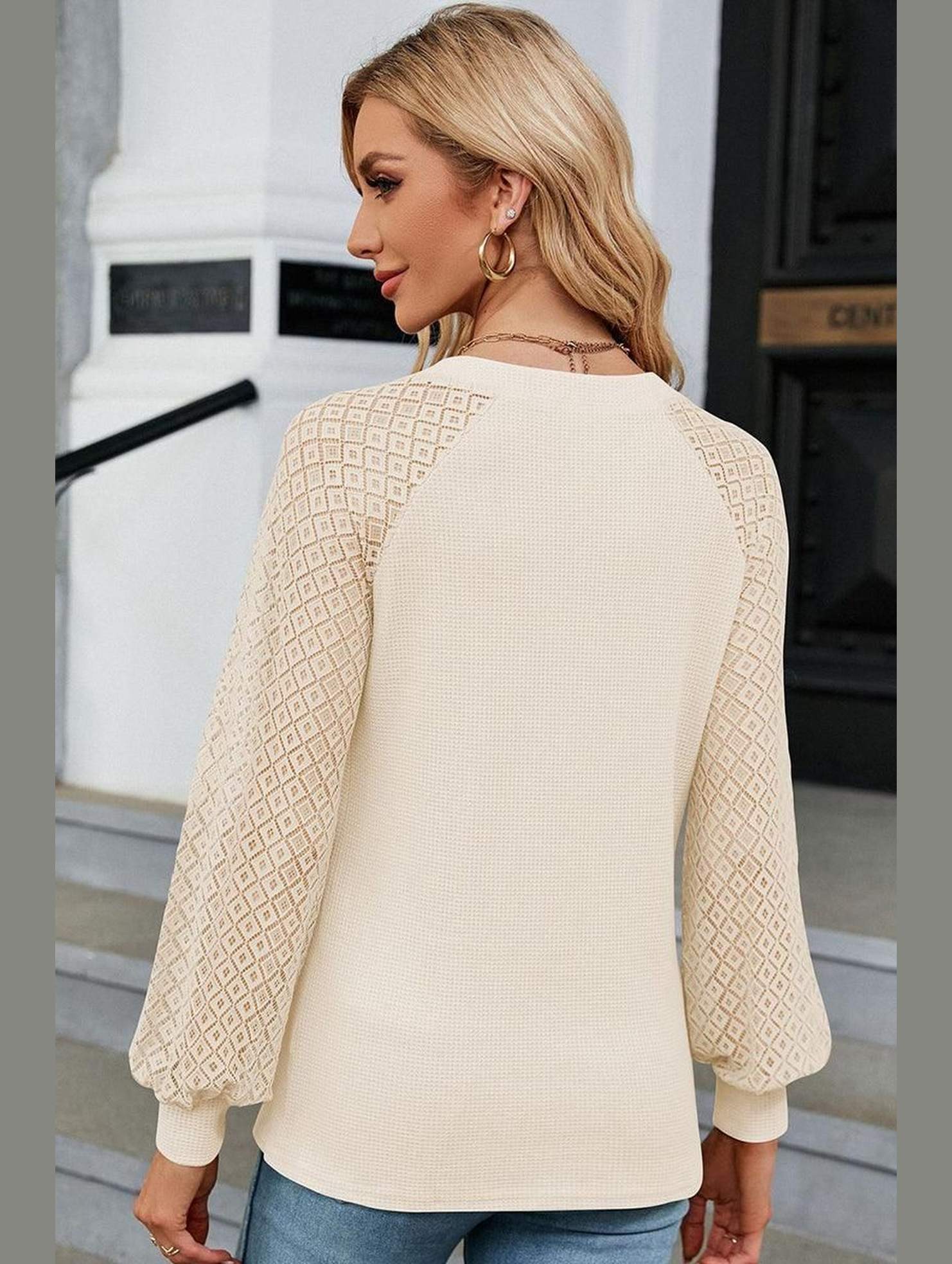 WAFFLE LACE STITCHED V NECK DAILY TOP - Doublju