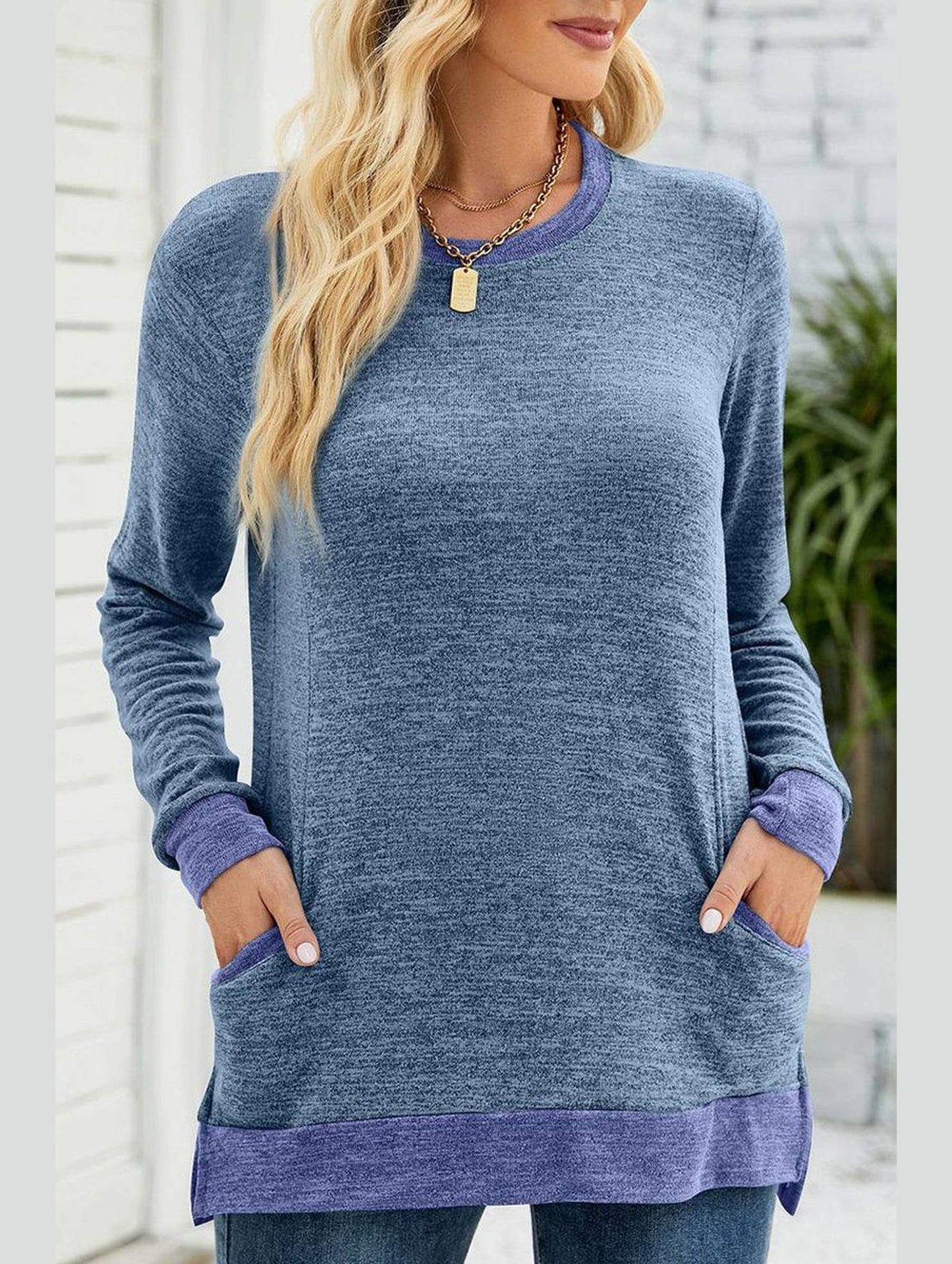 WOMEN ROUND NECK PULLOVER TOP WITH POCKETS
