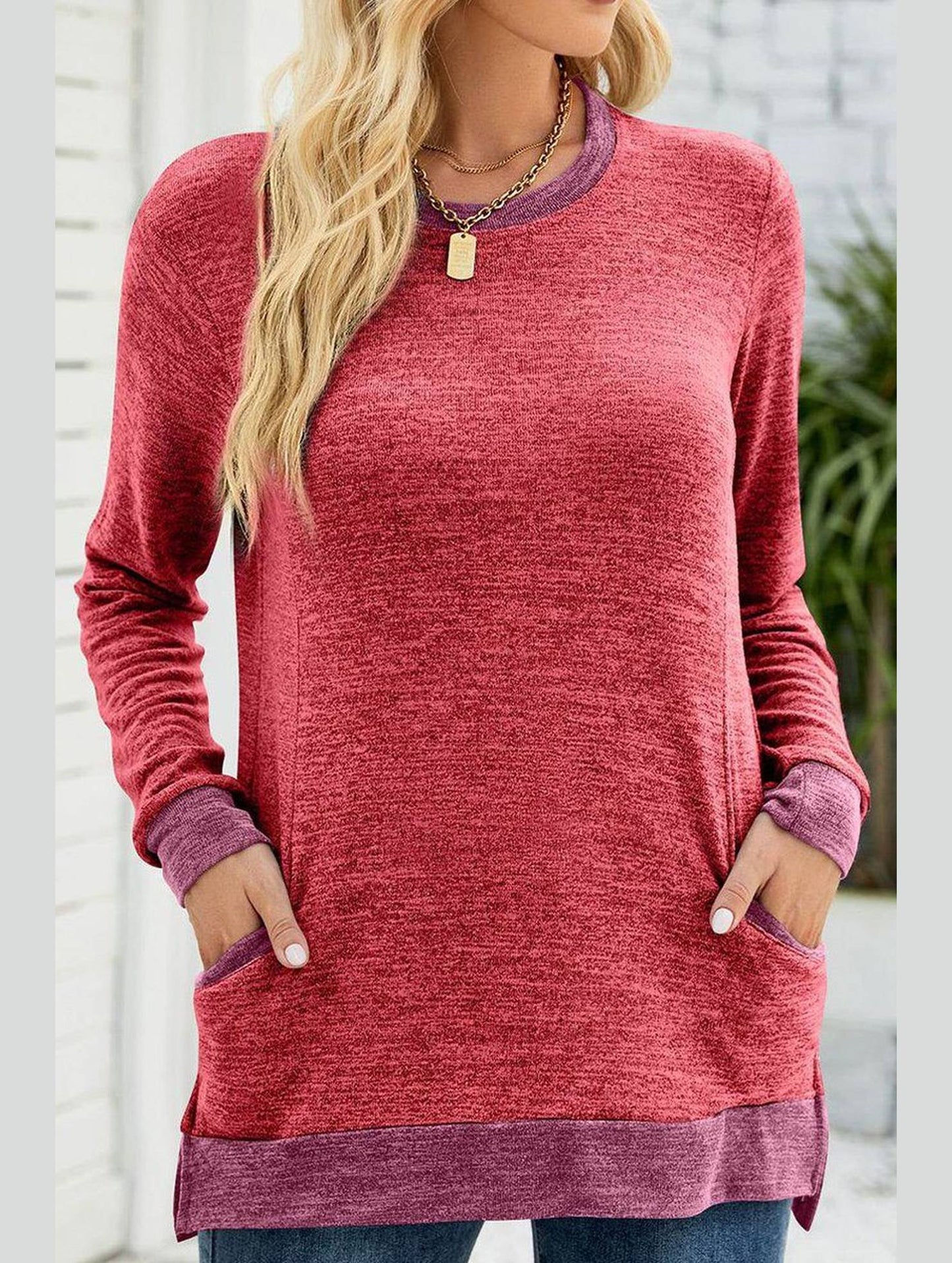 WOMEN ROUND NECK PULLOVER TOP WITH POCKETS