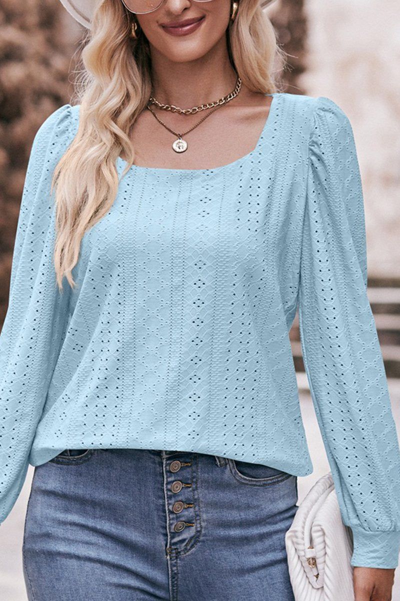 WOMEN U NECK EYELET FITTED CUFF TEE