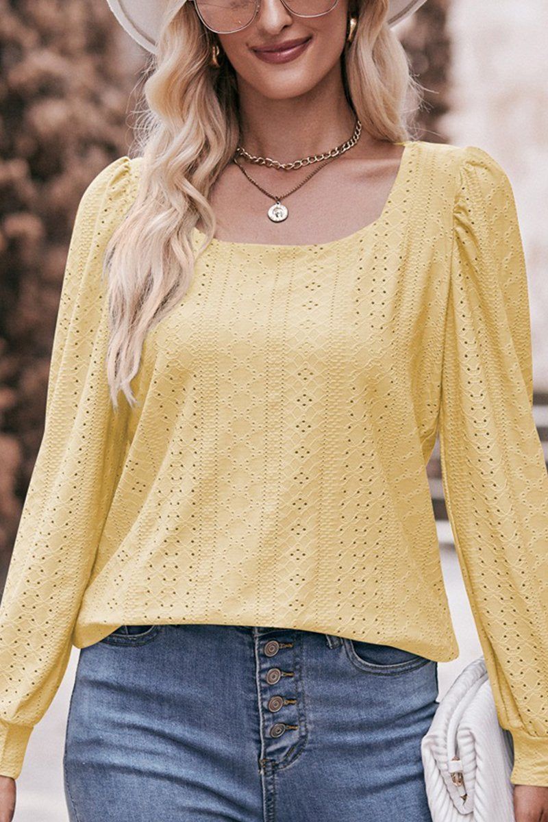 WOMEN U NECK EYELET FITTED CUFF TEE