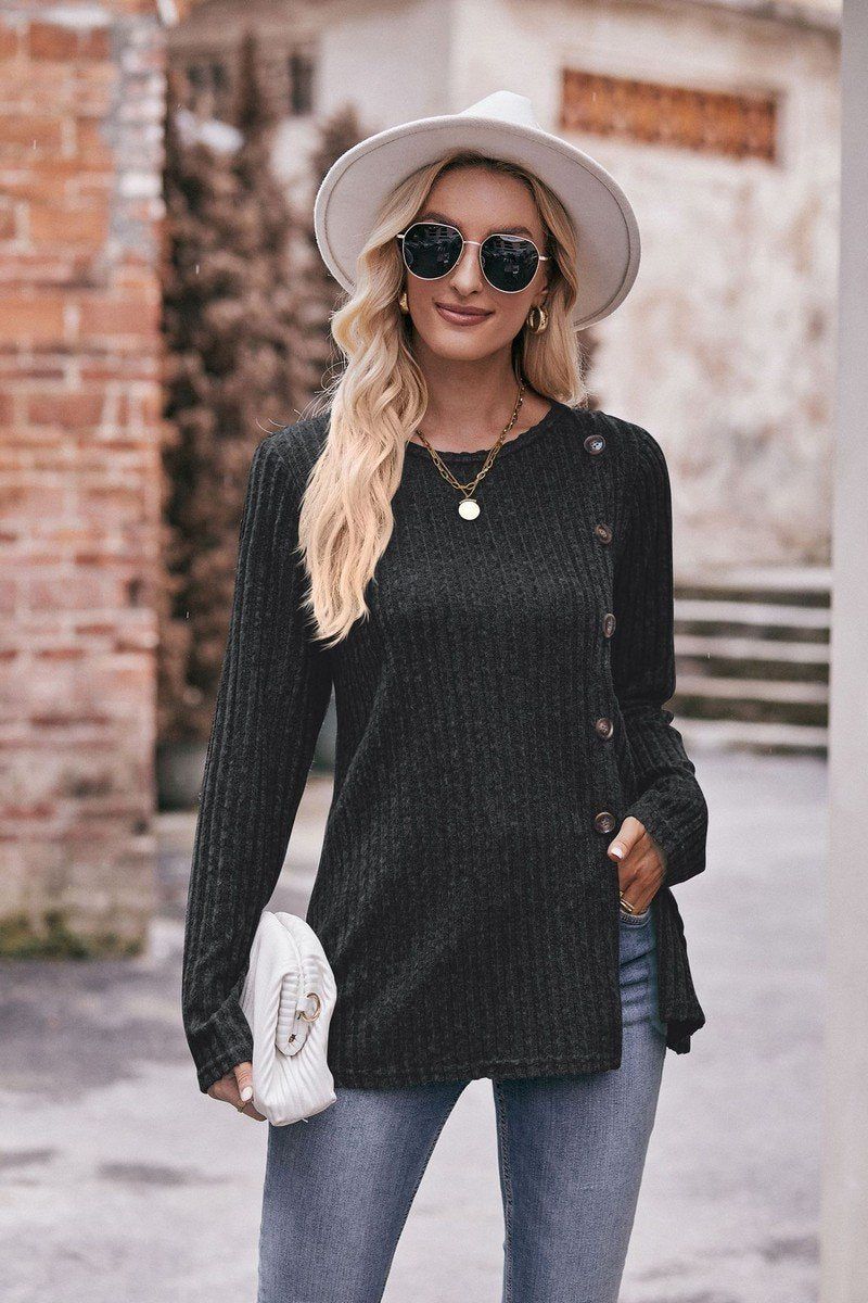 ROUND NECK SIDE BUTTONED LONG LENGTH KNIT TOP