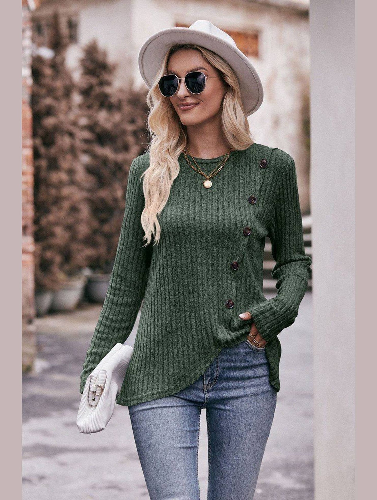 ROUND NECK BUTTON FITTING CORDUROY PULLOVER