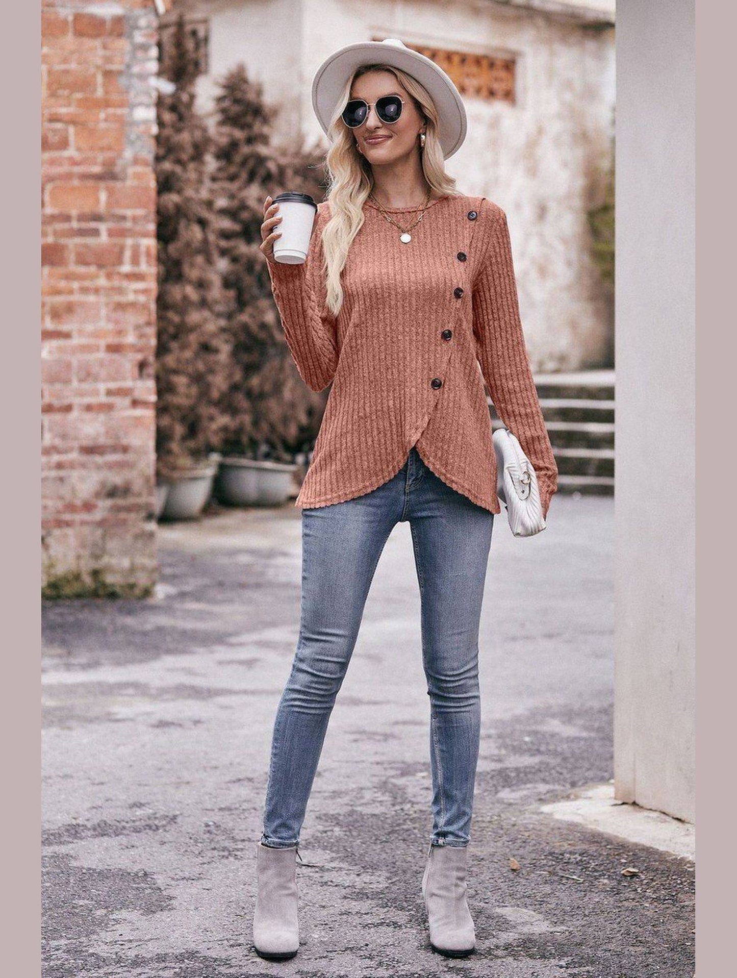 ROUND NECK BUTTON FITTING CORDUROY PULLOVER