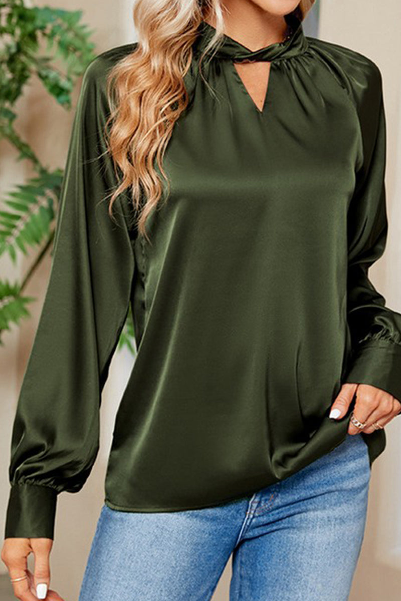 LOOSE FIT KEYHOLE NECK BUTTON CUFF GLOSSY BLOUSE