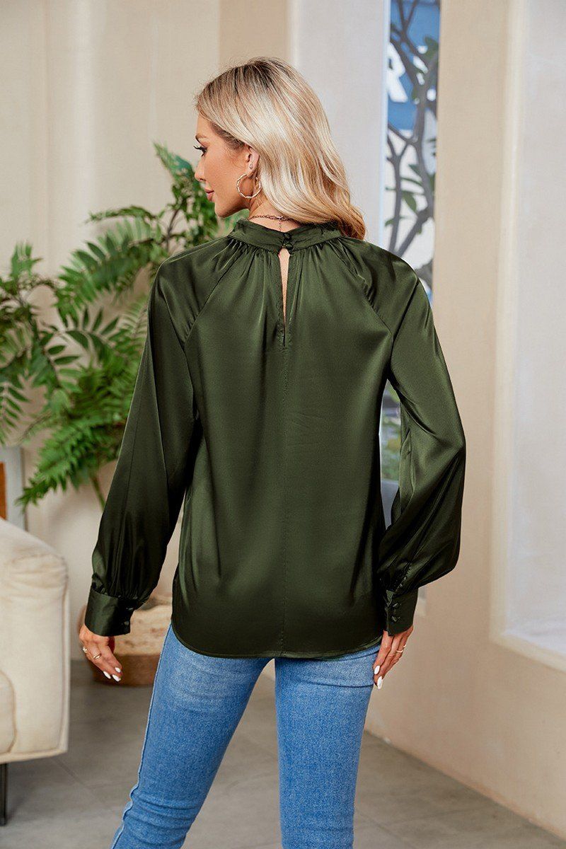 LOOSE FIT KEYHOLE NECK BUTTON CUFF GLOSSY BLOUSE