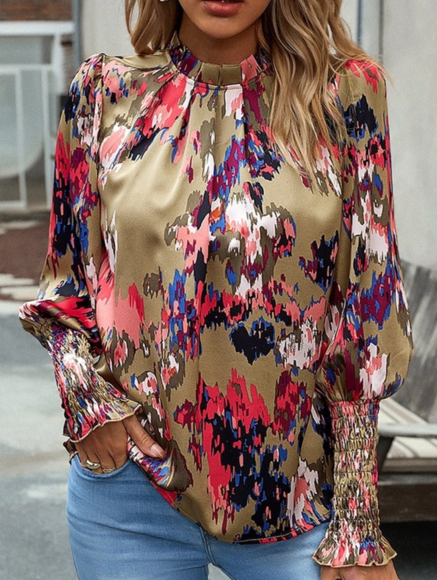 WOMEN FITTED SMOCK CUFF MARBLE PRINTING BLOUSE