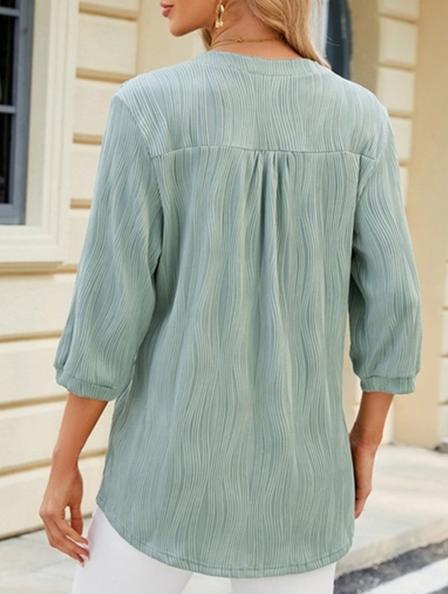 Solid V-Neck Button T-Shirt ??Loose Fit Casual Top