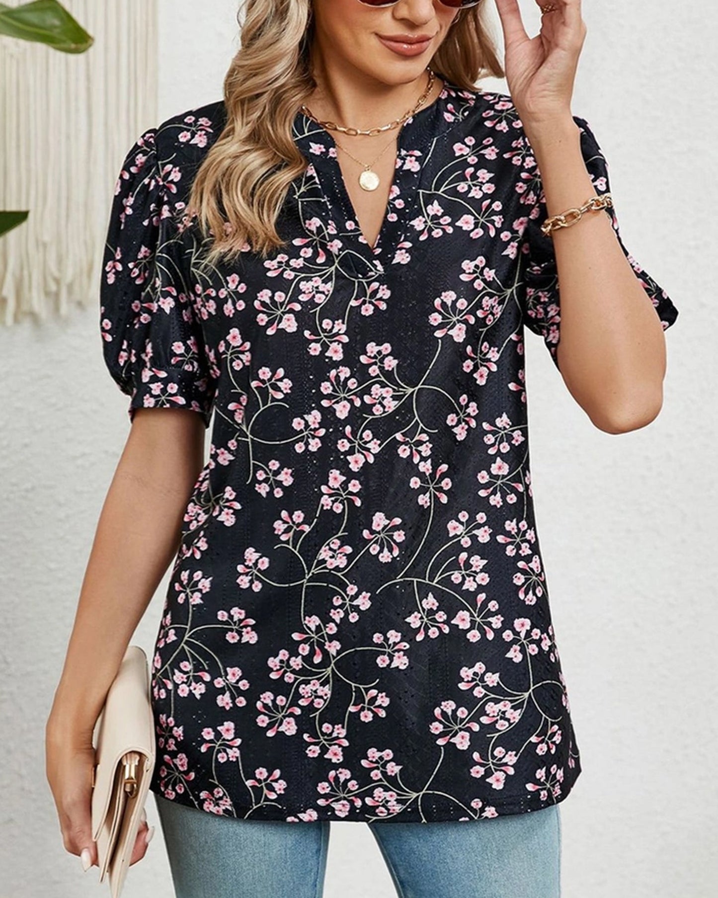 V-Neck Loose Short Sleeve Printed T-Shirt ??Comfortable & Trendy Casual Wear