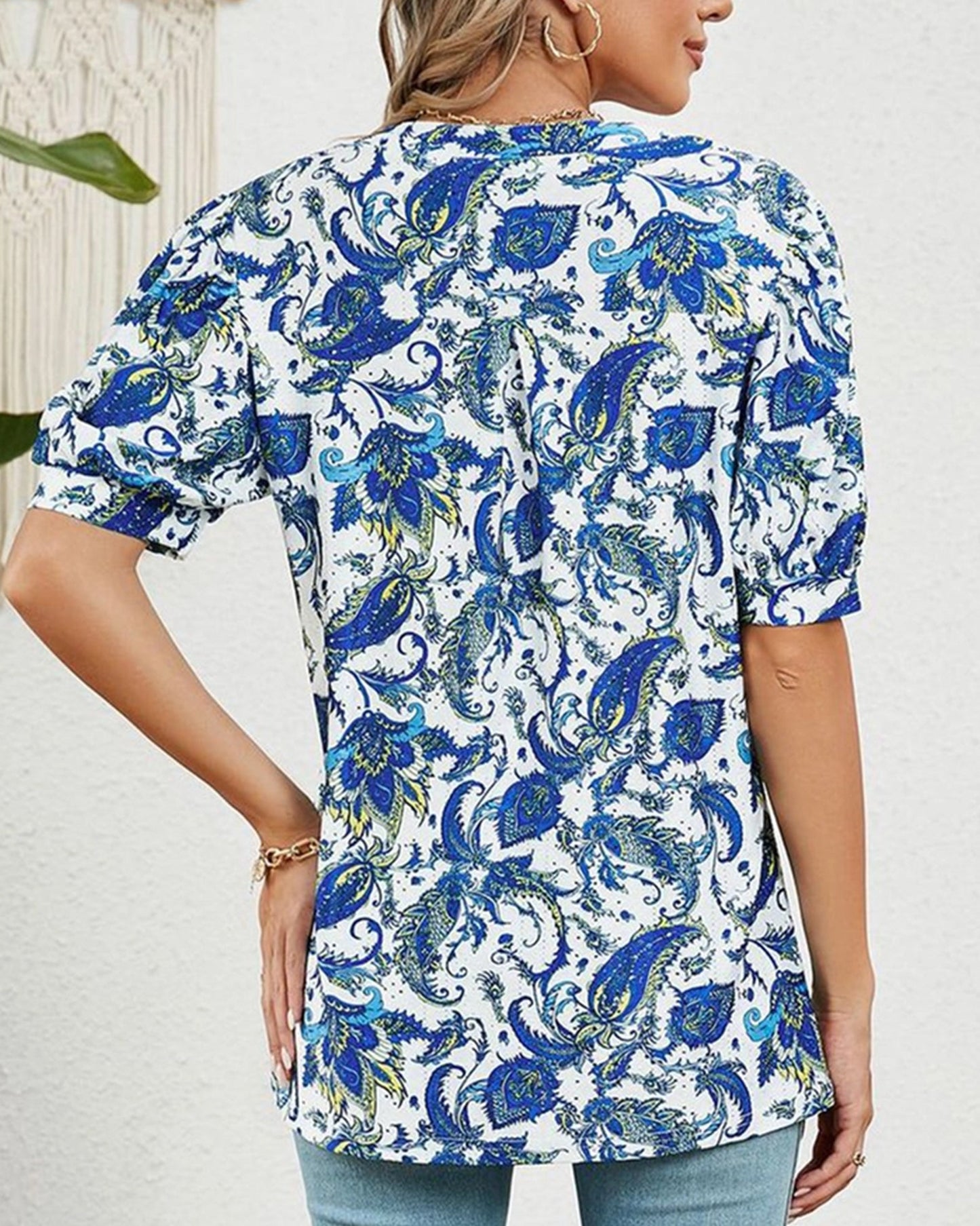 V-Neck Loose Short Sleeve Printed T-Shirt ??Comfortable & Trendy Casual Wear