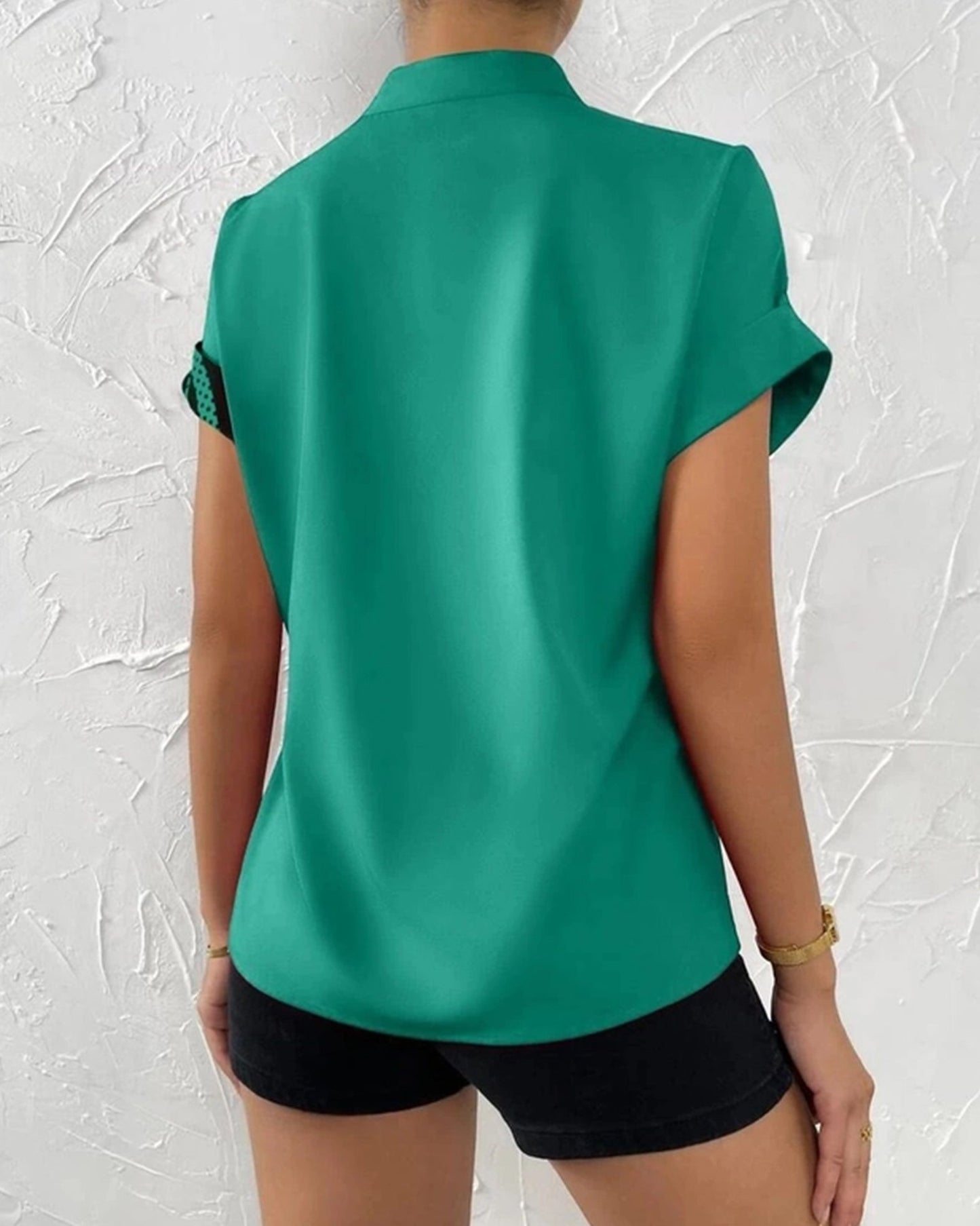 DOUBLE COLOR FLORAL BUTTON-UP SHIRT_CWTSTS0417