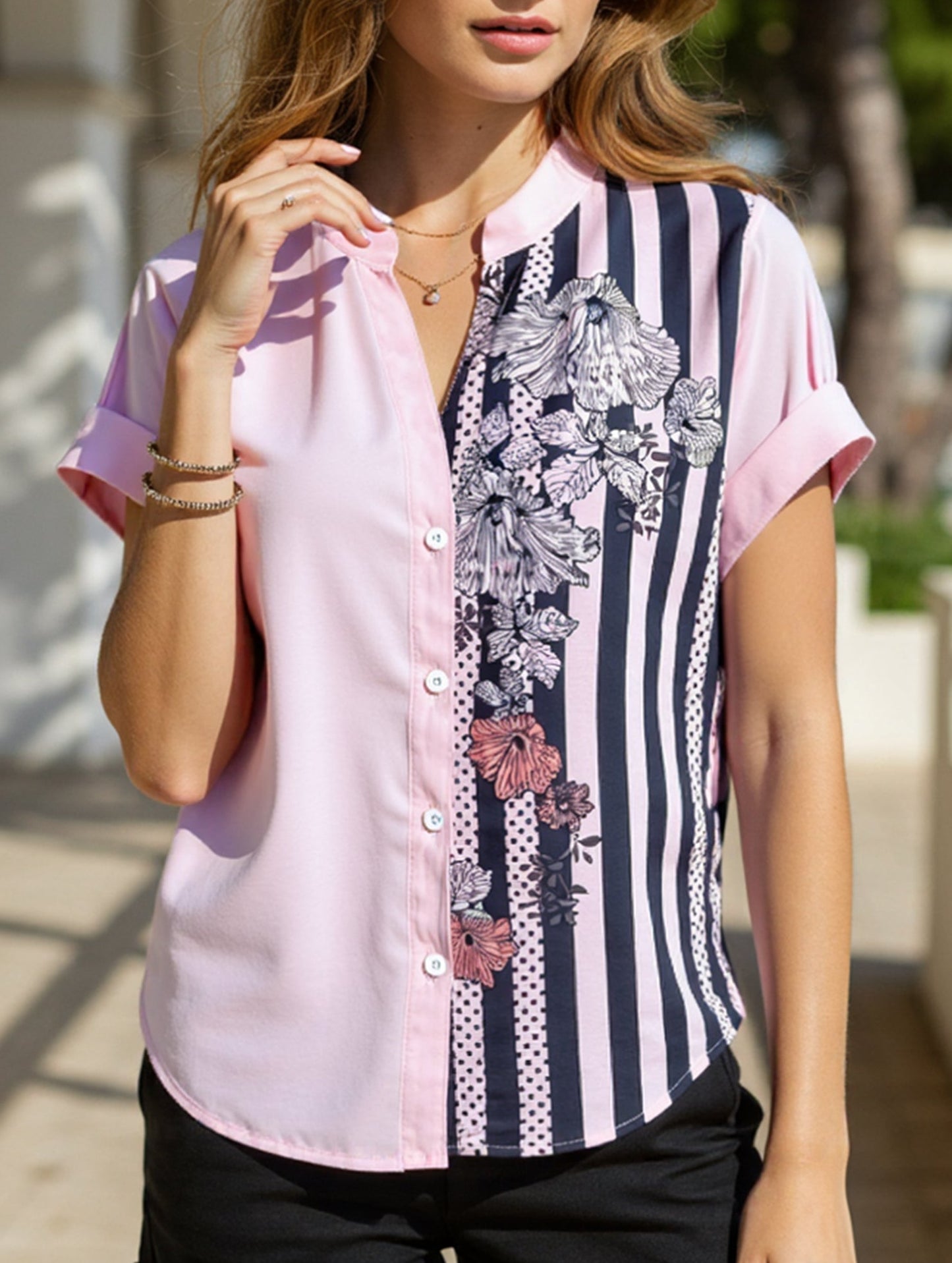 DOUBLE COLOR FLORAL BUTTON-UP SHIRT_CWTSTS0417