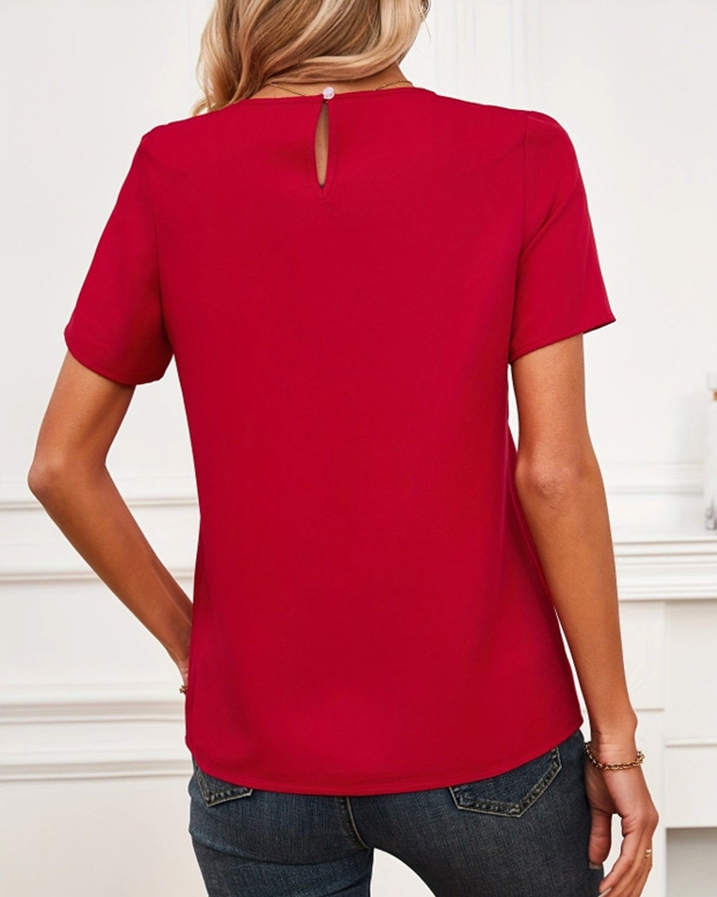 Romantic Lace Patchwork Crew Neck Shirt ??Lightweight Top for Women