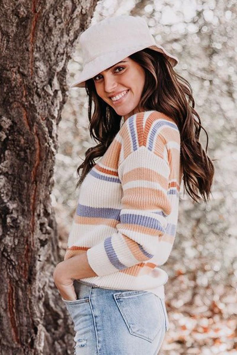 ROUND NECK STRIPED SWEATER - Doublju