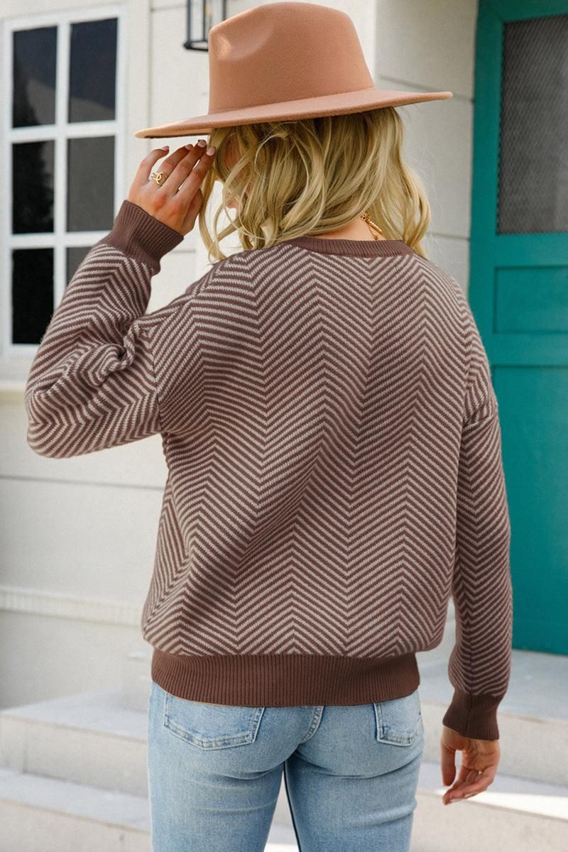 WOMENS ZIG ZAG PATTERNED SWEATER TOP - Doublju