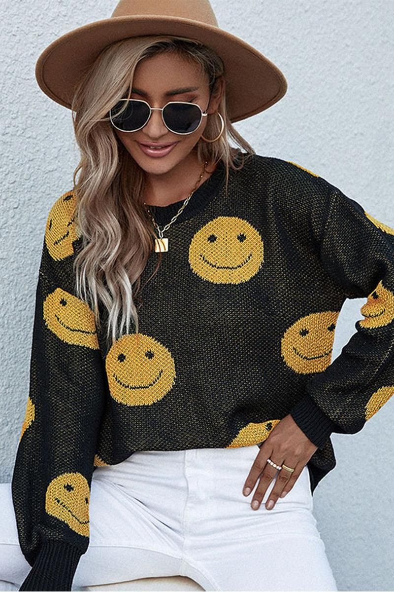 SMILE FACE PRINTING CASUAL TOP - Doublju