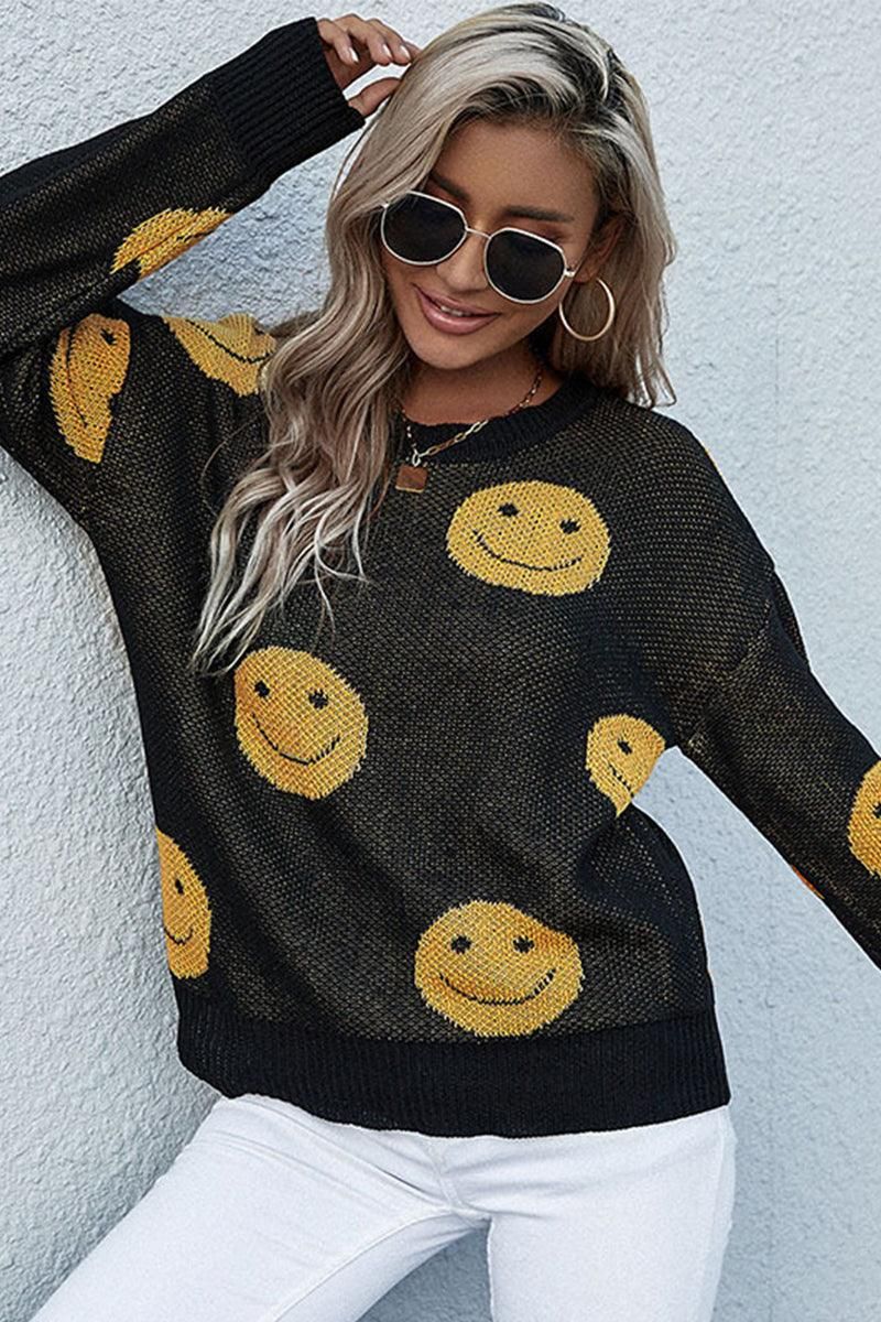 SMILE FACE PRINTING CASUAL TOP - Doublju