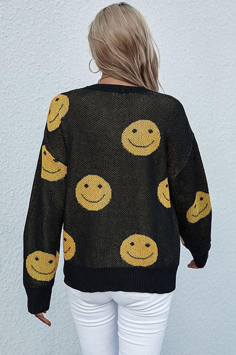 SMILE FACE PRINTING CASUAL TOP - Doublju