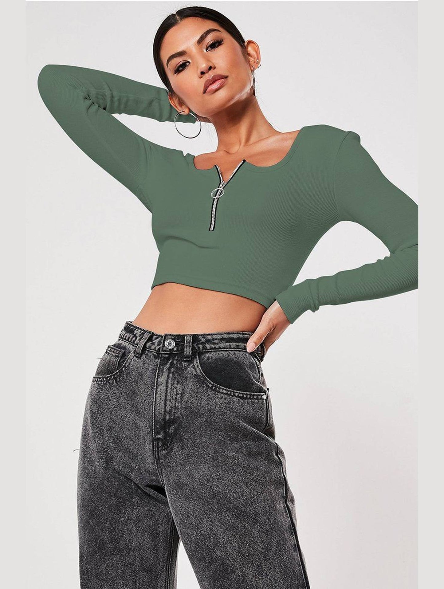 WOMEN HALF ZIP UP NECK LONG SLEEVE CROP TEE