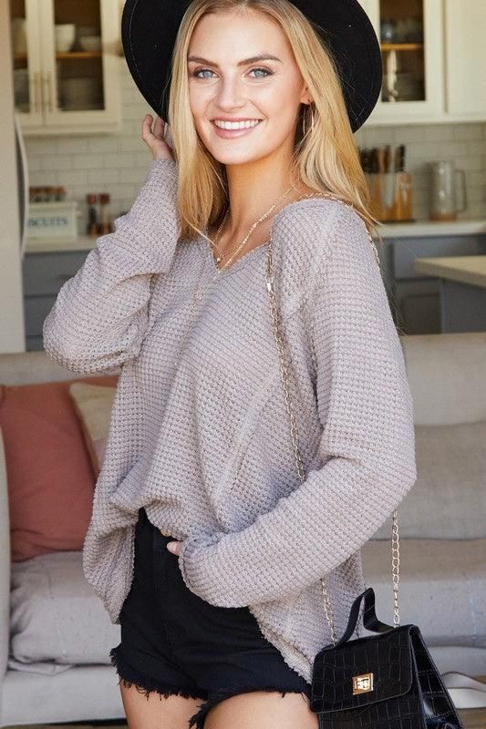 V NECK WAFFLE KNIT LONG SLEEVE TOP - Doublju