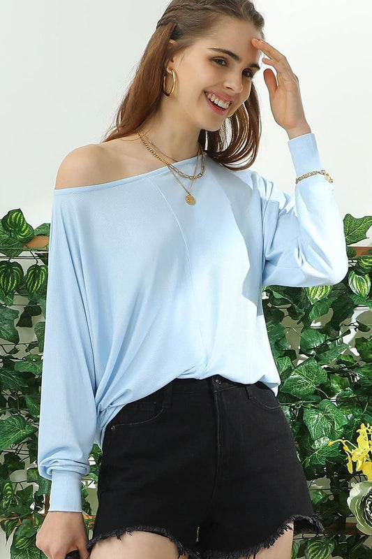 ROUND NECK BATWING SLEEVE TOP - Doublju