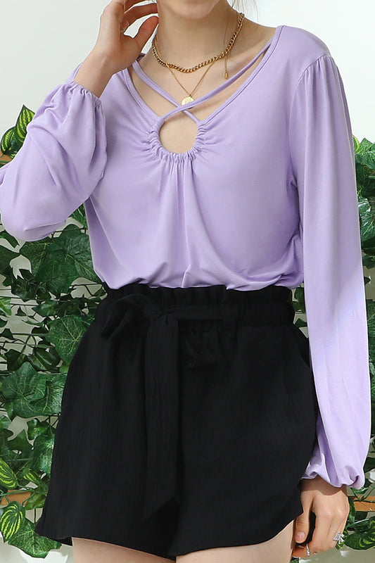 ROUND NECK KEYHOLE CROSSOVER STRAPS TOP