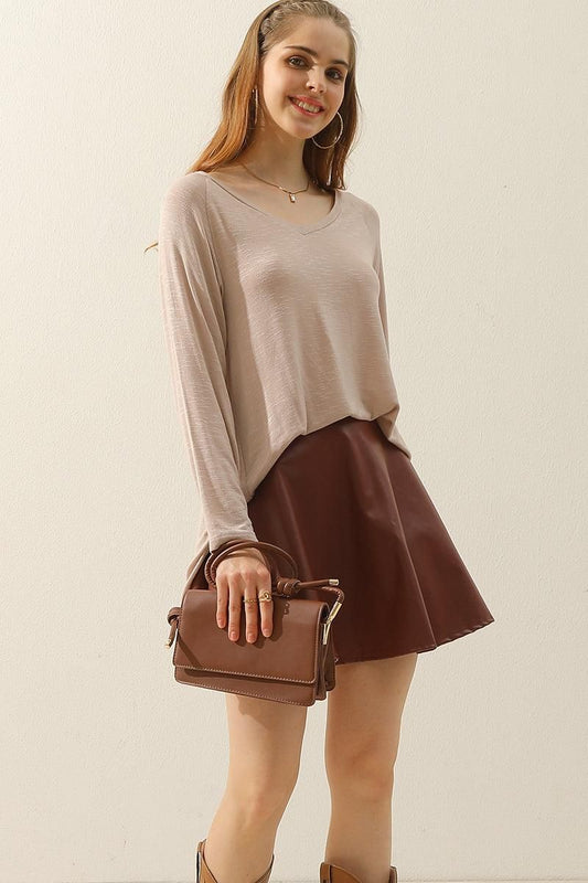 V NECK FLARE FLOUNCE LONG SLEEVE SLUB TUNIC TOP - Doublju