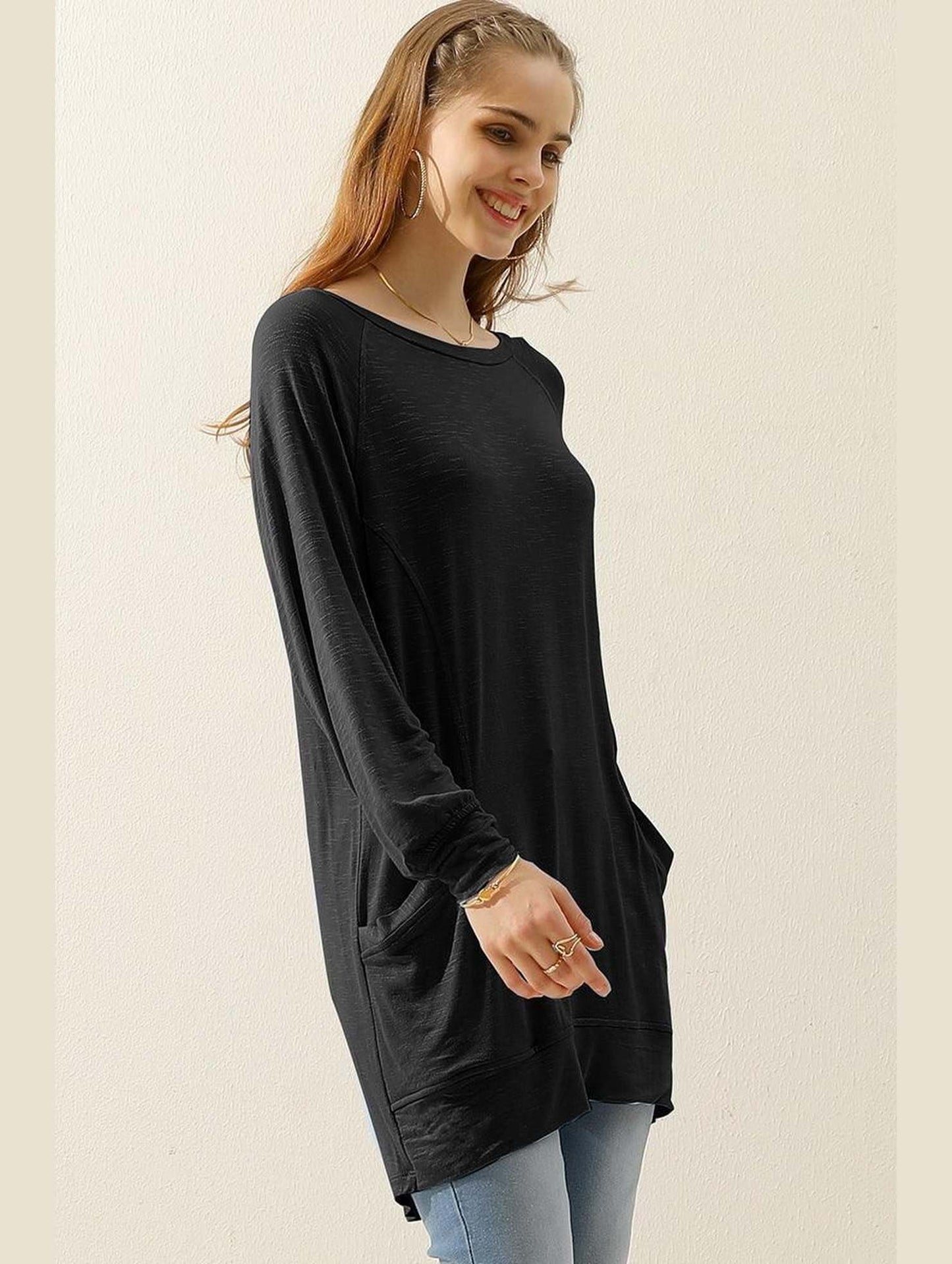R NECK LONG SLEEVE SLUB LONG KNIT TOP WITH POCKETS - Doublju