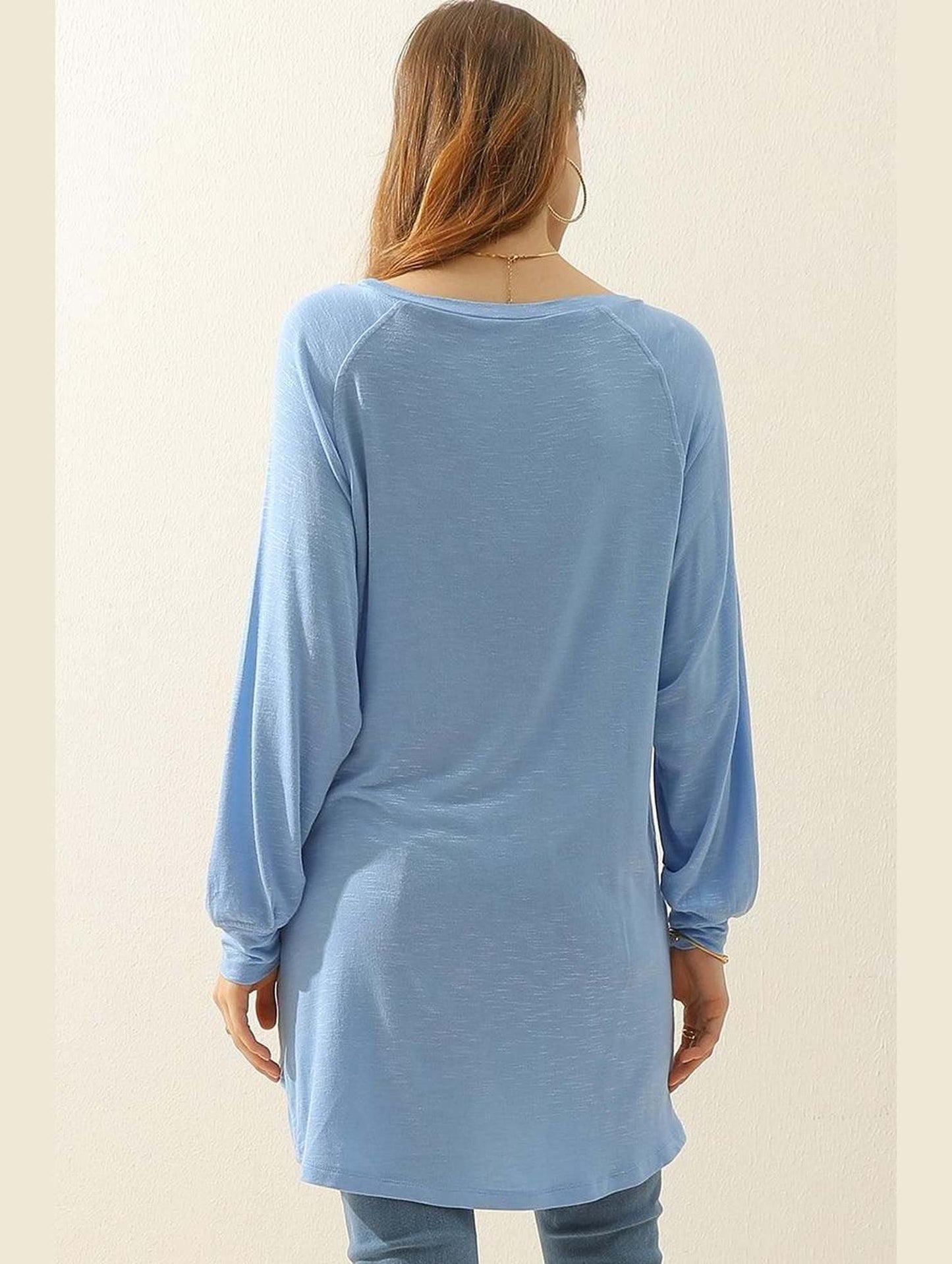R NECK LONG SLEEVE SLUB LONG KNIT TOP WITH POCKETS - Doublju