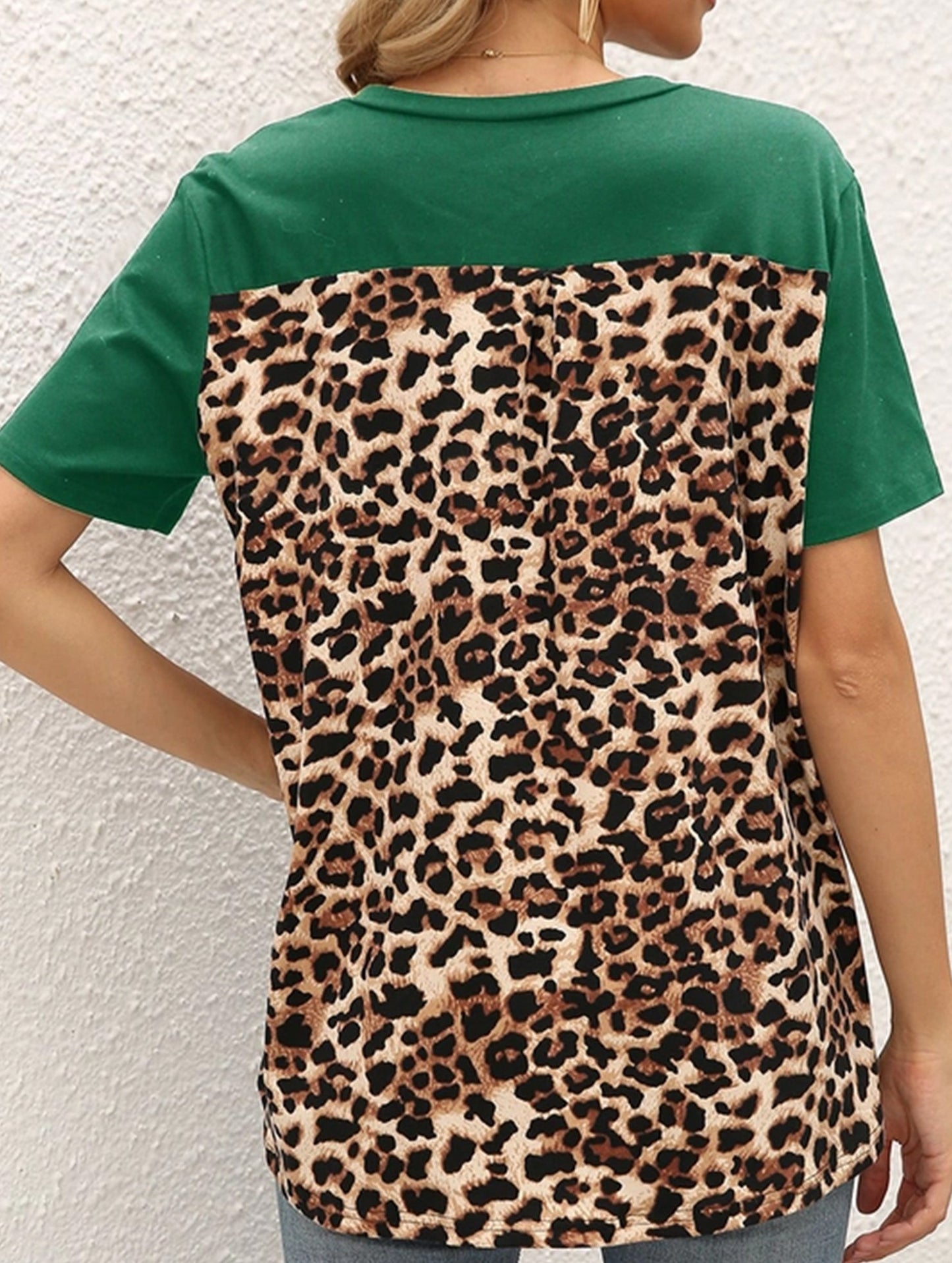 LEOPARD PATTERN BLOCKED CASUAL TOP