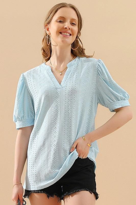 PUNCHING LACE V NECK PUFF SHORT SLEEVE BLOUSE - Doublju