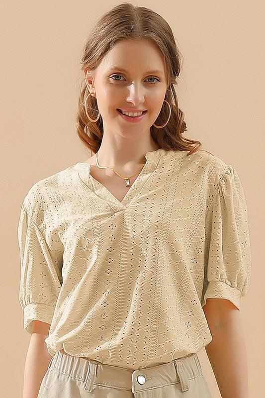PUNCHING LACE V NECK PUFF SHORT SLEEVE BLOUSE - Doublju
