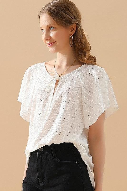 V NECK PUNCHING LACE UP RUFFLE LOOSE TOP - Doublju