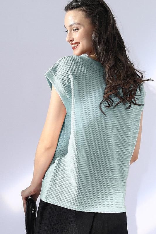 V NECK SHORT SLEEVE WAFFLE KNIT TOP - Doublju