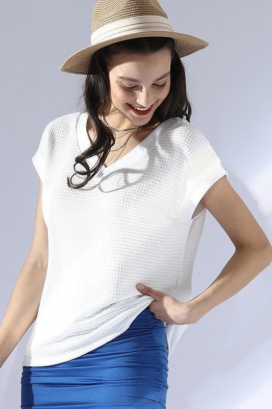 V NECK SHORT SLEEVE WAFFLE KNIT TOP - Doublju
