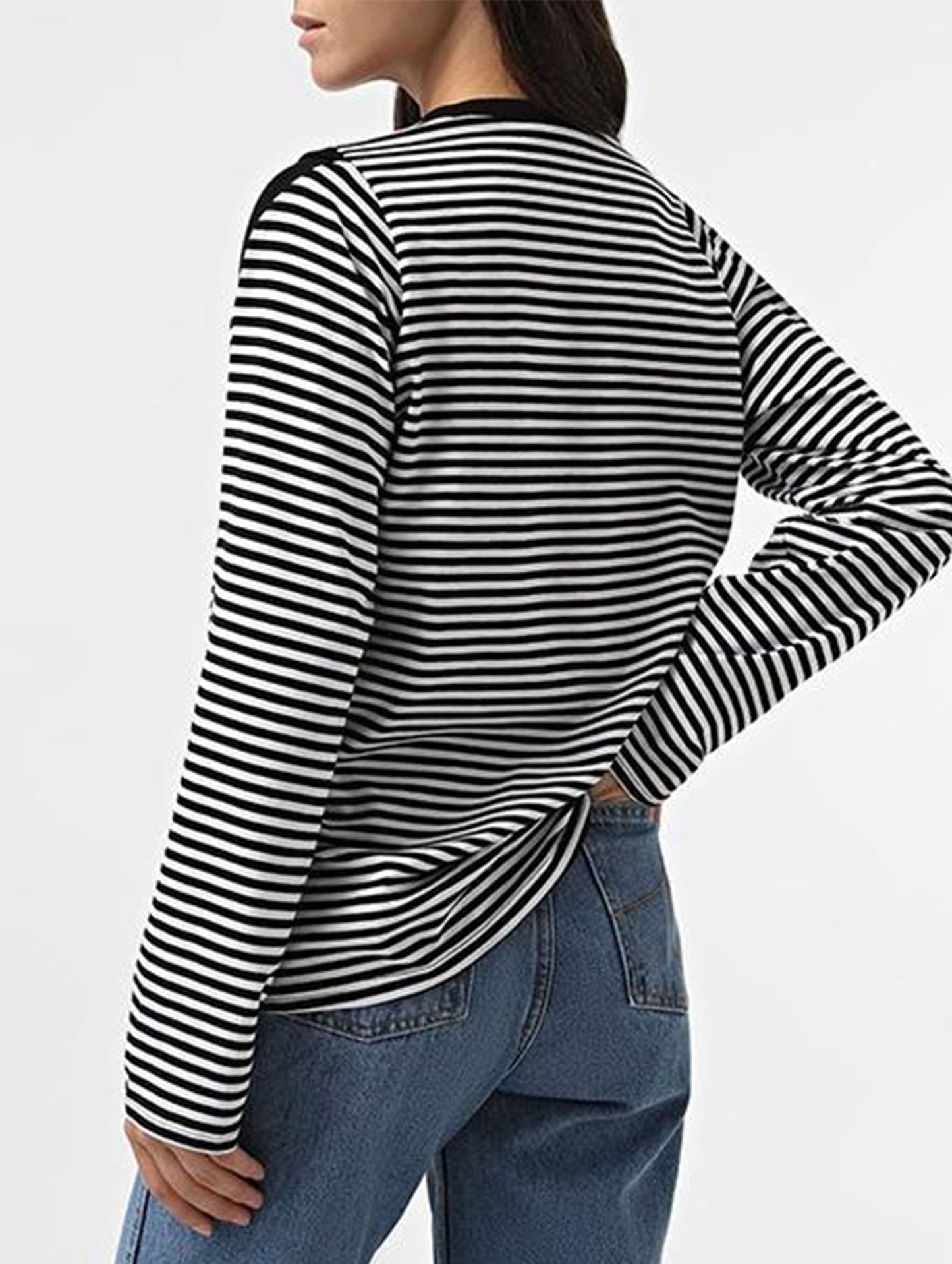 Contrasting striped long sleeved T-shirt top