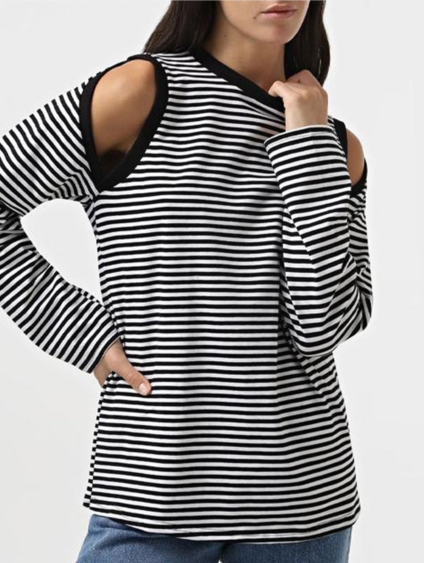 Contrasting striped long sleeved T-shirt top