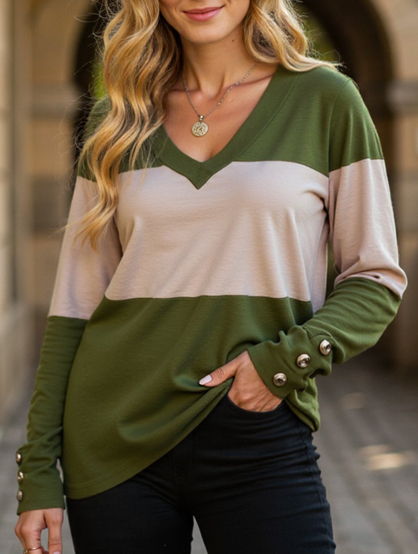 V-neck casual colorblock long-sleeved T-shirt
